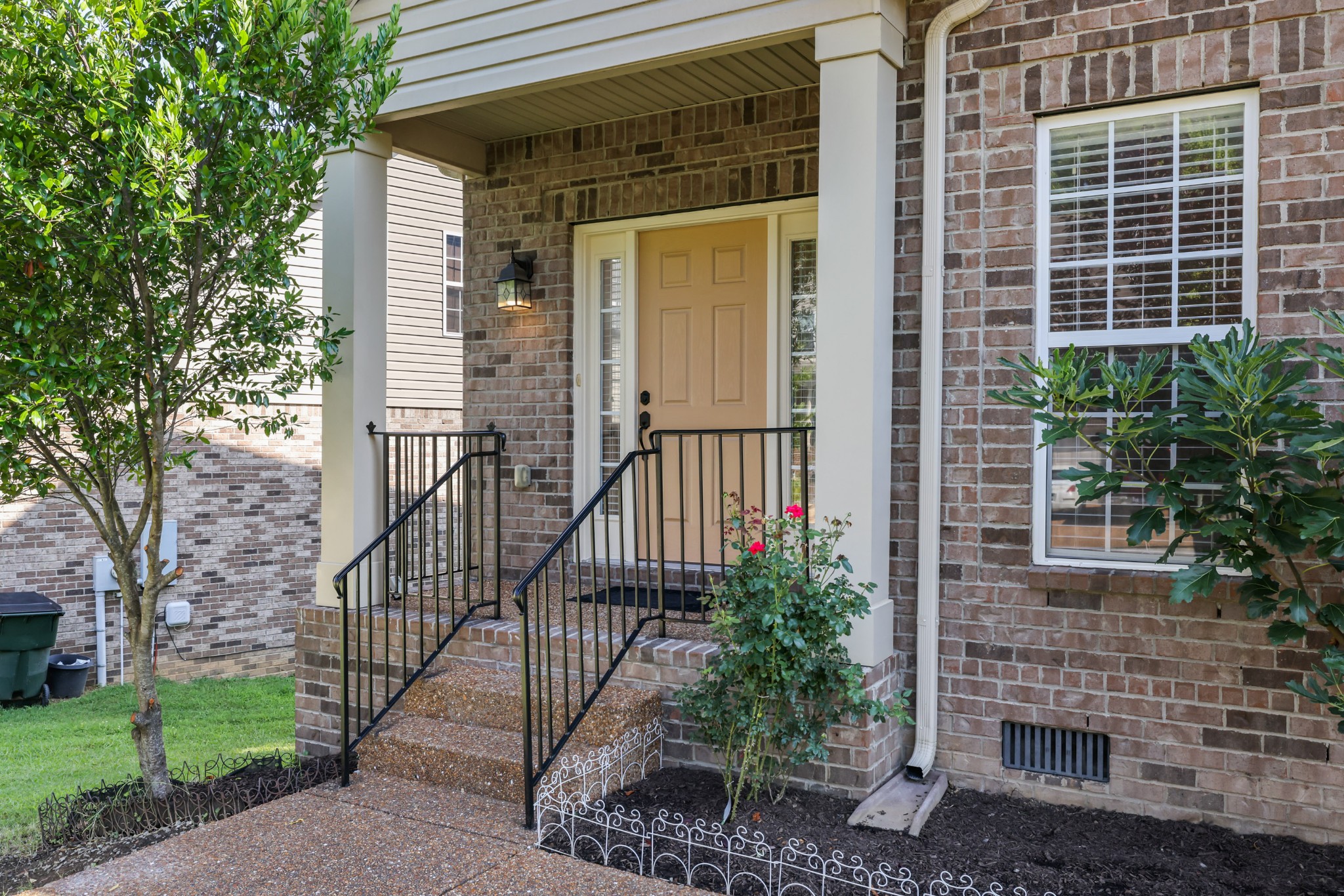5641 Deer Valley Trl