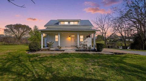 2820 Lockertsville Rd Ashland City TN 37015