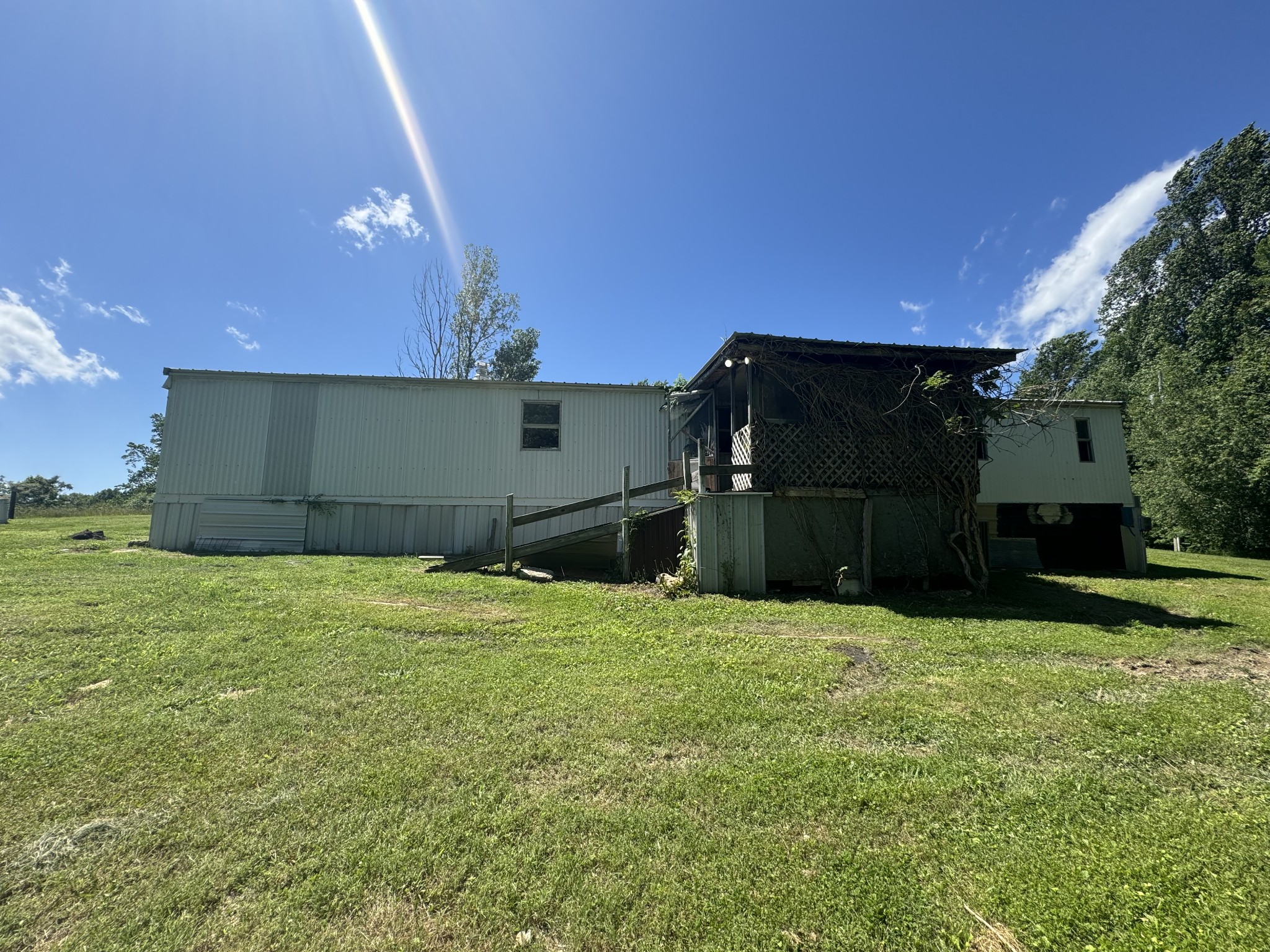 755 Highland Rd