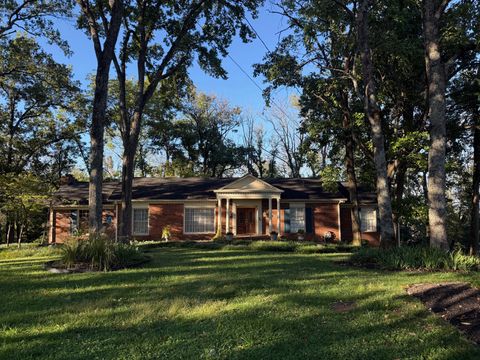 877 Hillhaven Ct Nashville TN 37220