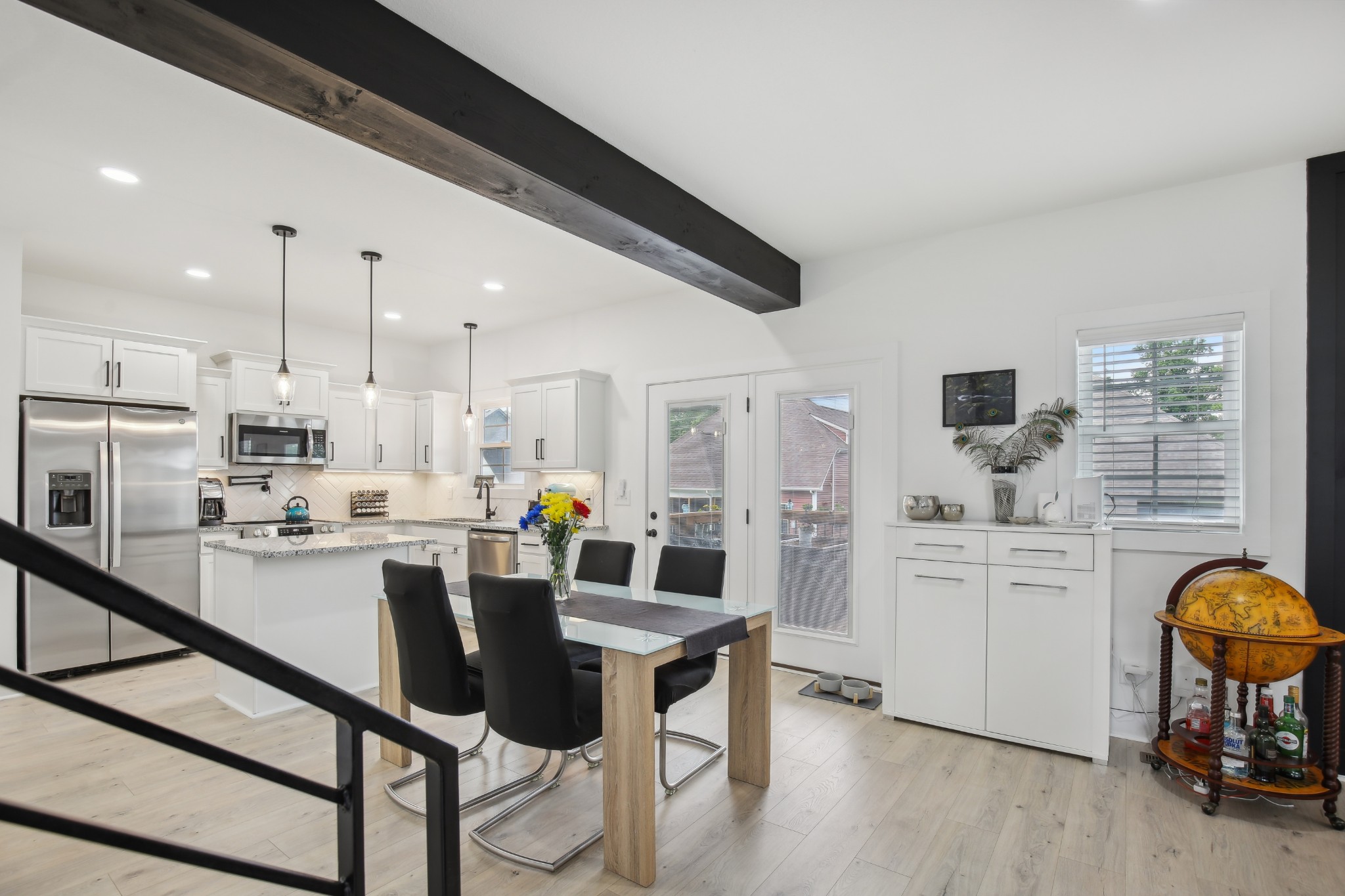 Clarksville, Tennessee 37043, United States, 3 Bedrooms Bedrooms, ,3 BathroomsBathrooms,Residential,Active,141738