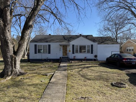 223 Lynn St Tullahoma TN 37388