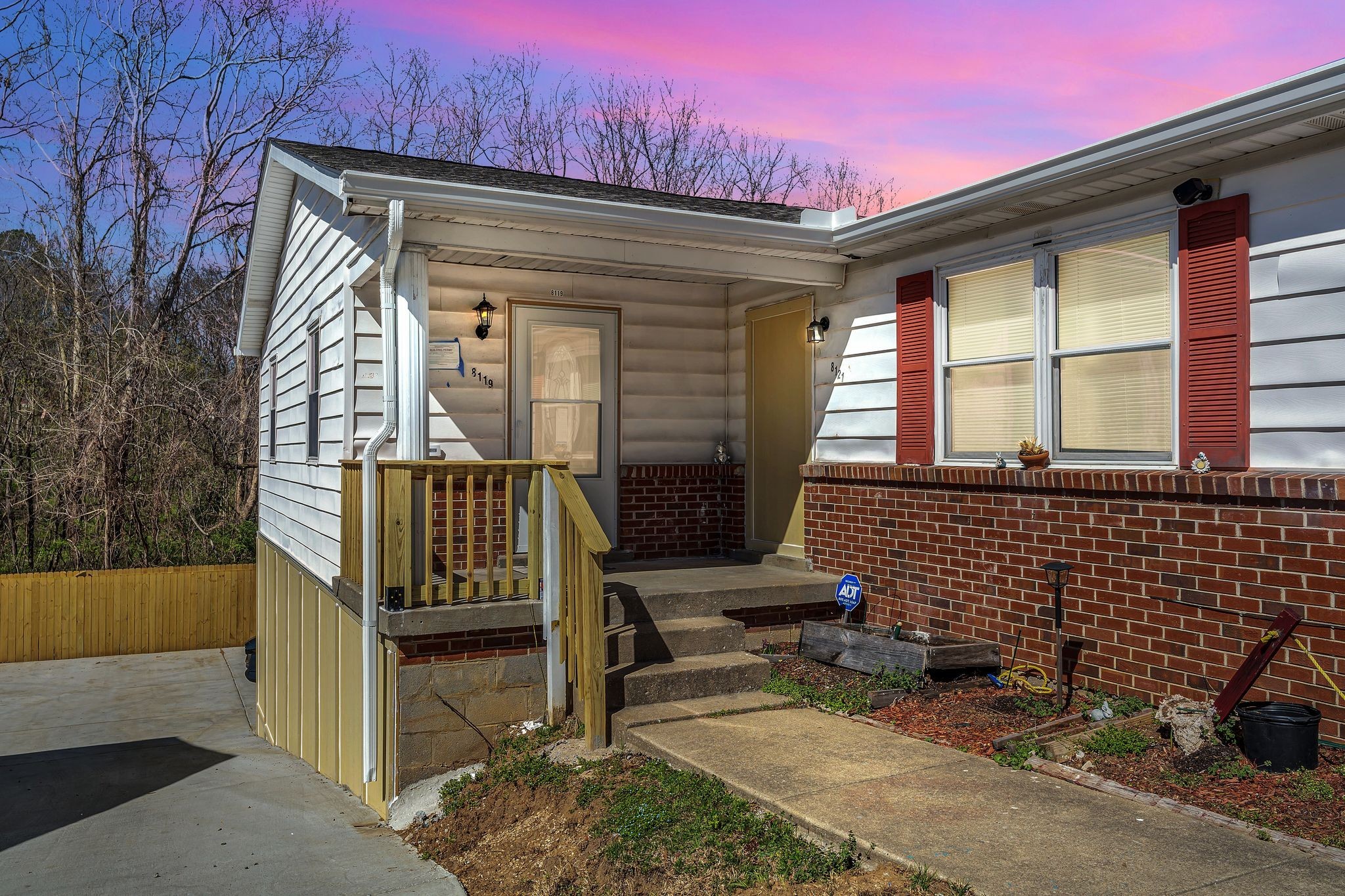 Photo 1 of 34 — 8119 Bonnafair Dr, Hermitage, TN 37076