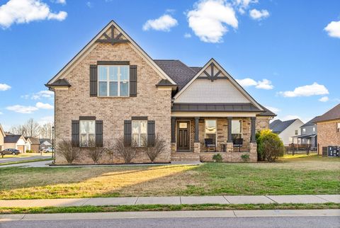 352 Lowline Dr Clarksville TN 37043