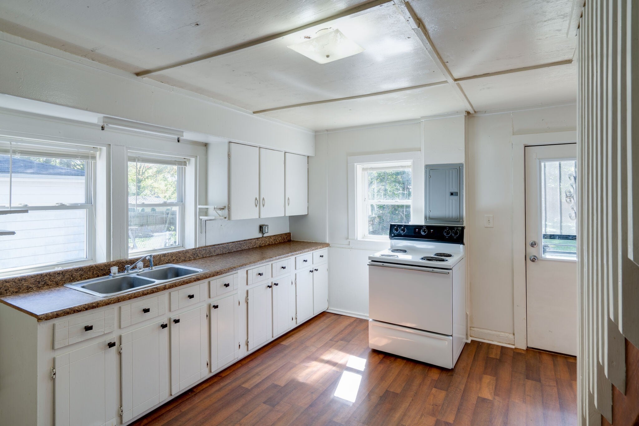 304 Edith Ave