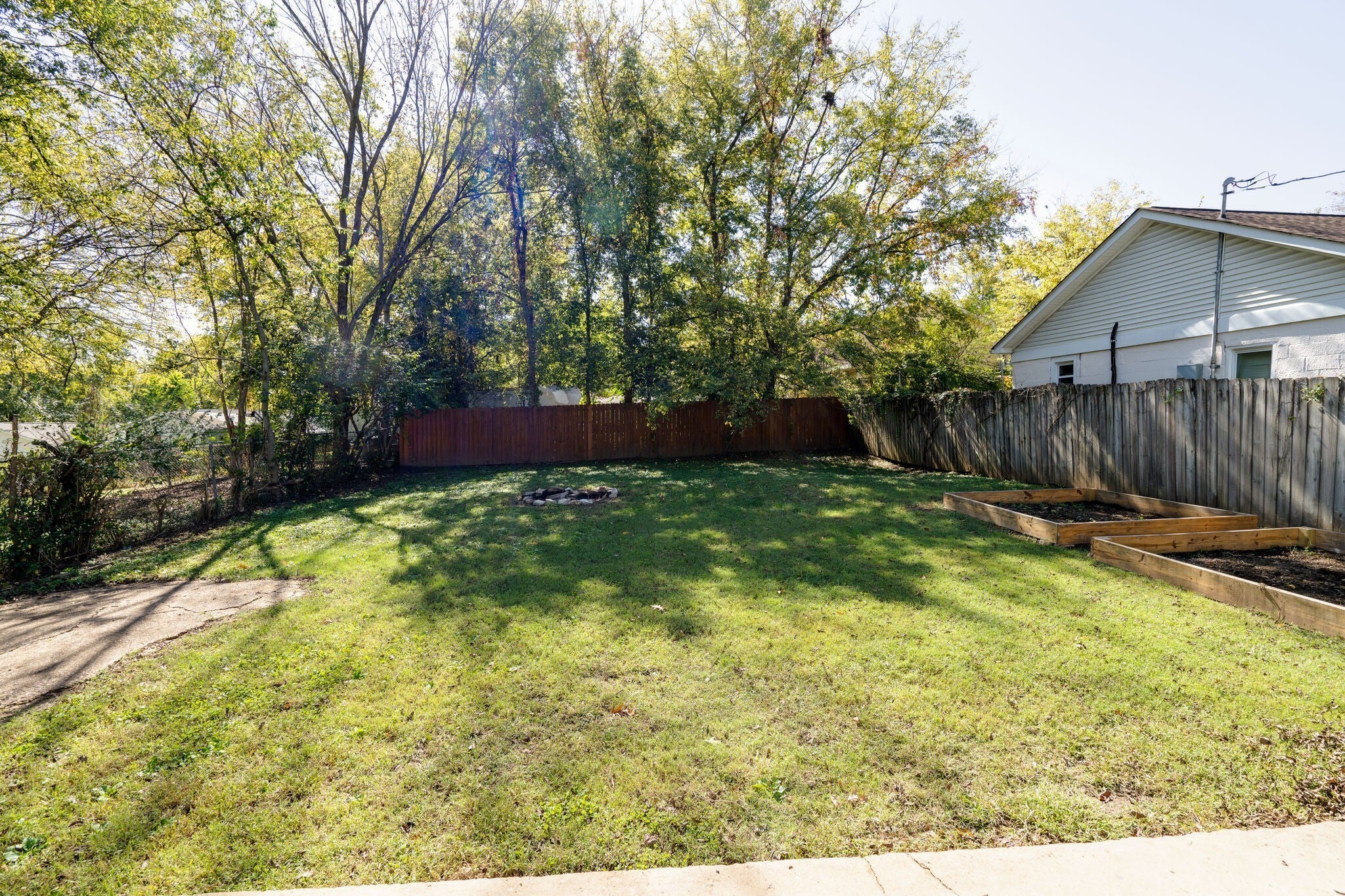 304 Edith Ave