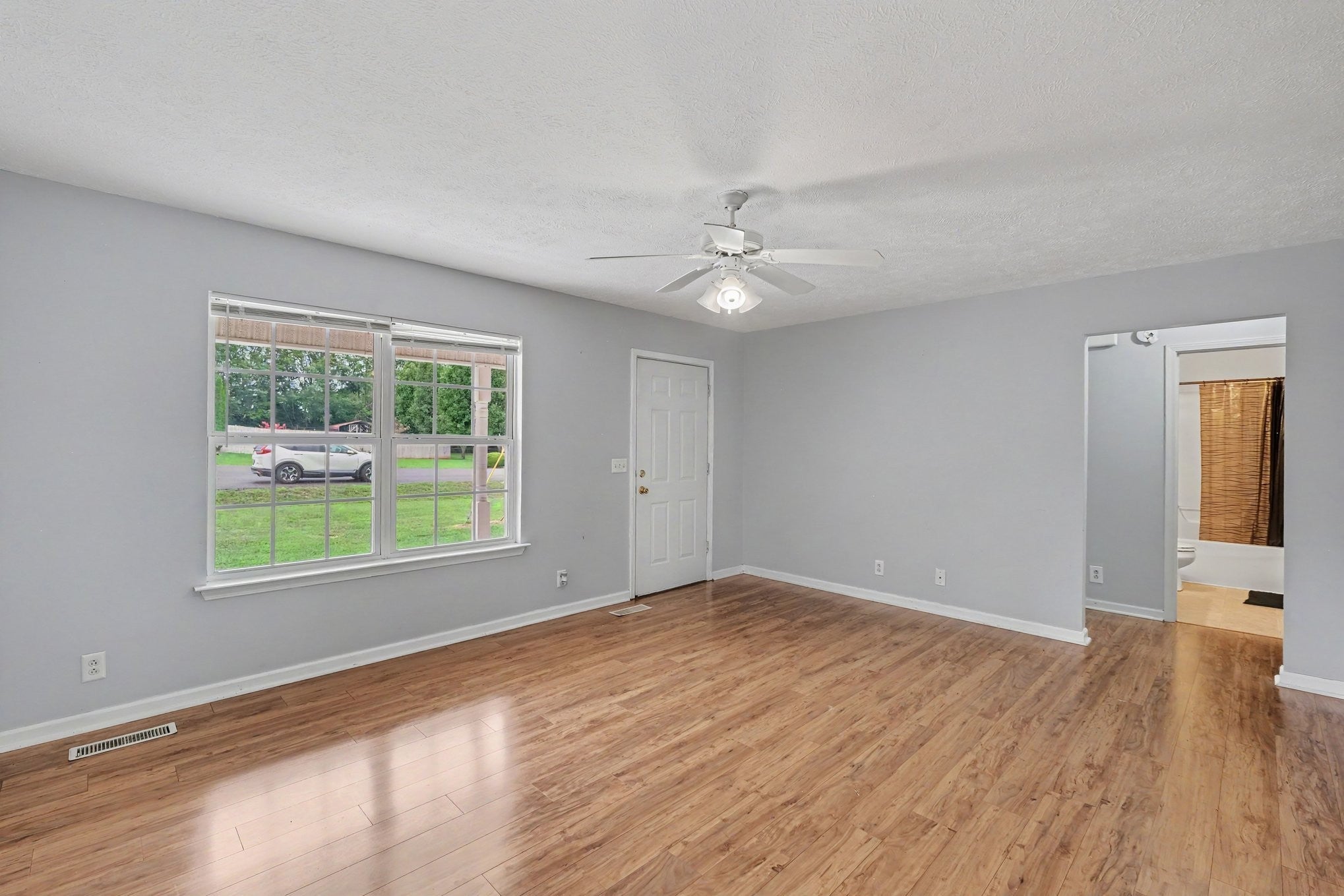 104 Johnny Ruth Ct
