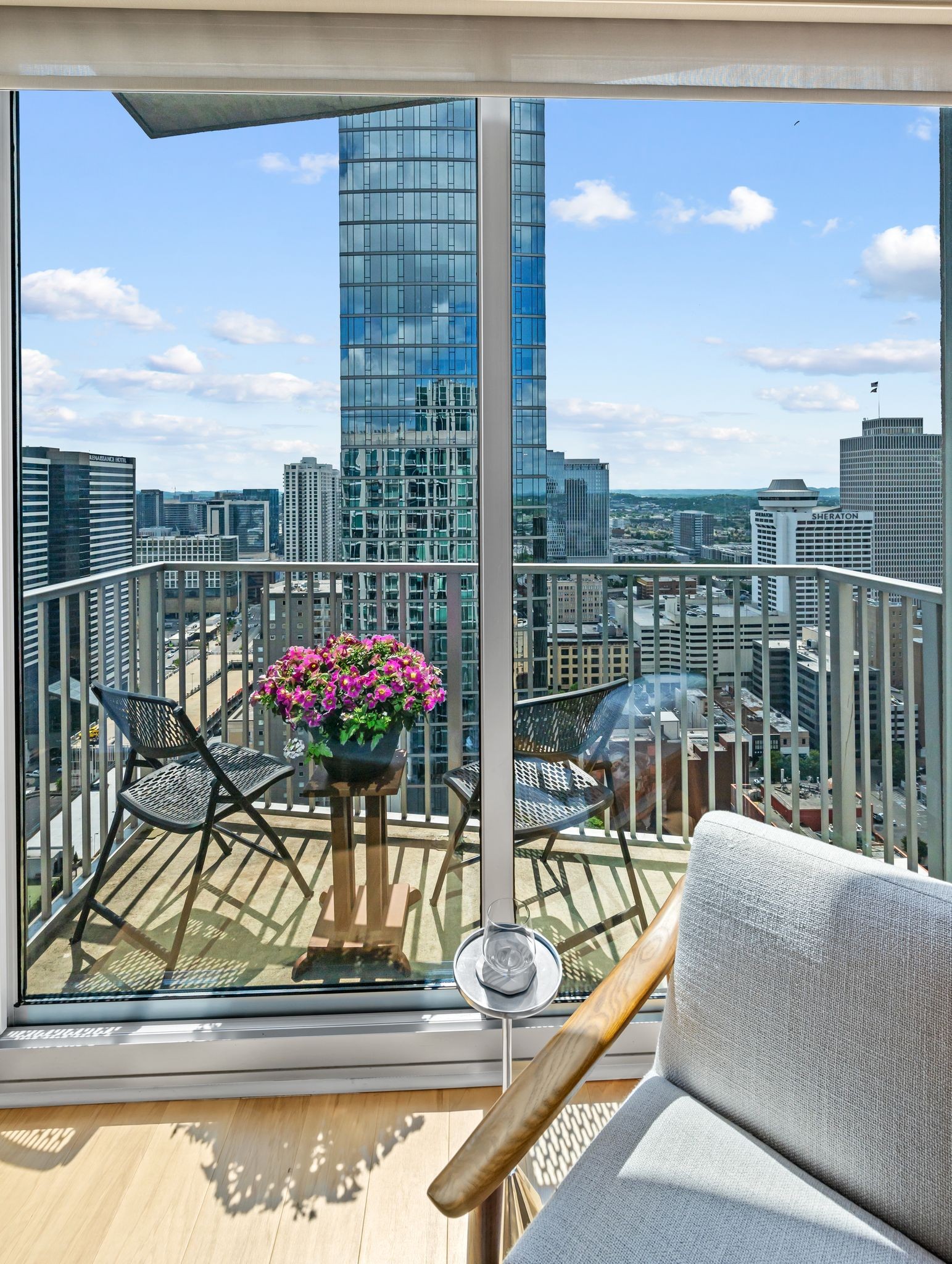 Nashville, Tennessee 37219, United States, 1 Bedroom Bedrooms, ,1 BathroomBathrooms,Residential,Active,128269