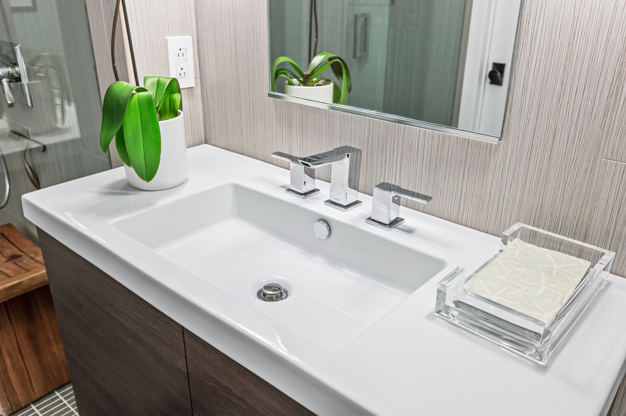 Nashville, Tennessee 37219, United States, 1 Bedroom Bedrooms, ,1 BathroomBathrooms,Residential,Active,128269