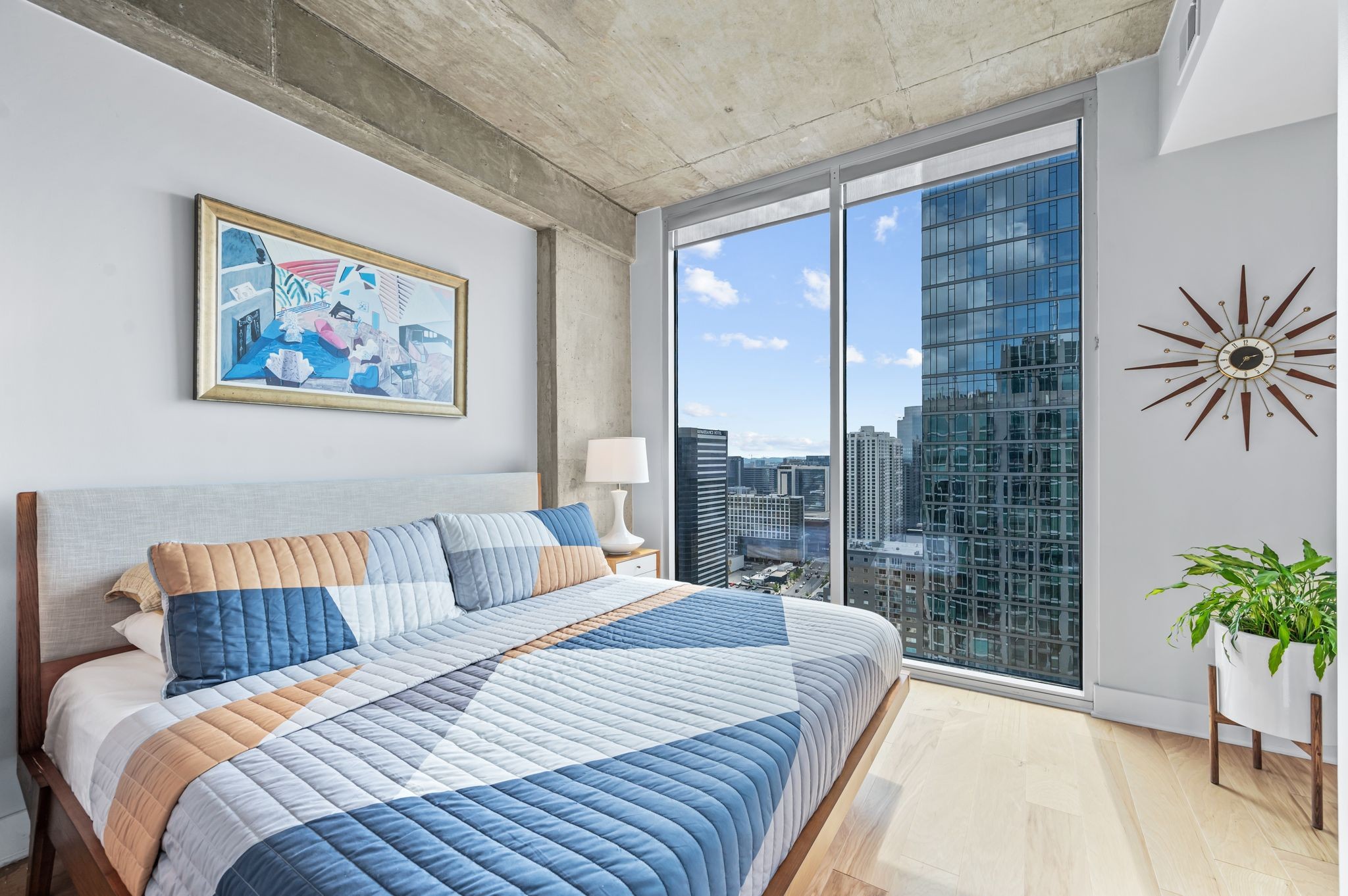 Nashville, Tennessee 37219, United States, 1 Bedroom Bedrooms, ,1 BathroomBathrooms,Residential,Active,128269