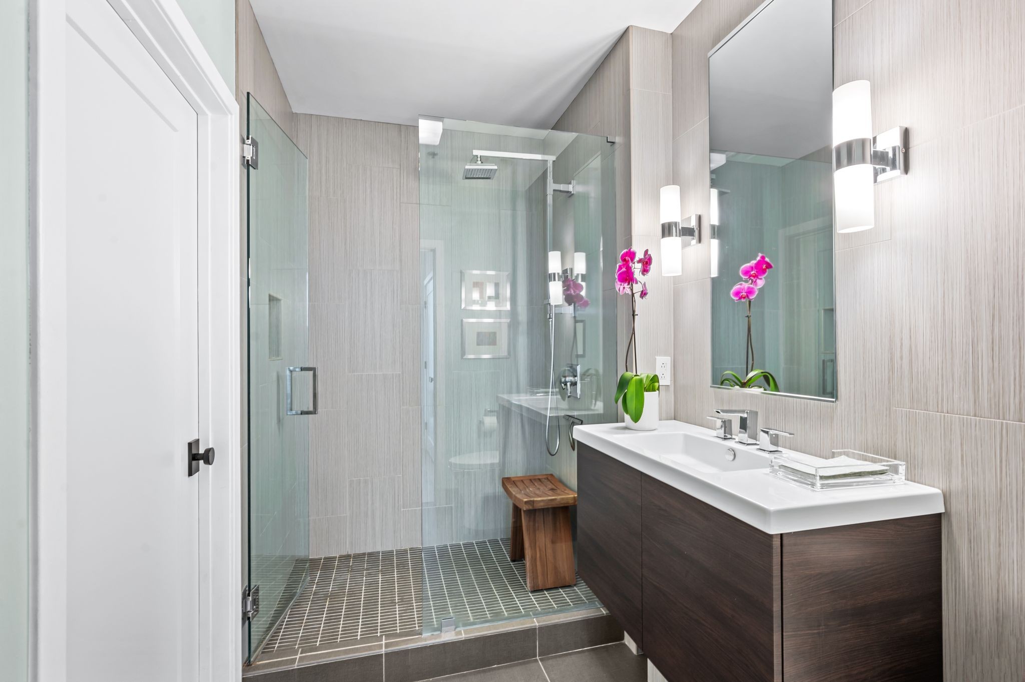 Nashville, Tennessee 37219, United States, 1 Bedroom Bedrooms, ,1 BathroomBathrooms,Residential,Active,128269