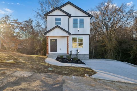 5295 Mathews Street Springfield TN 37172