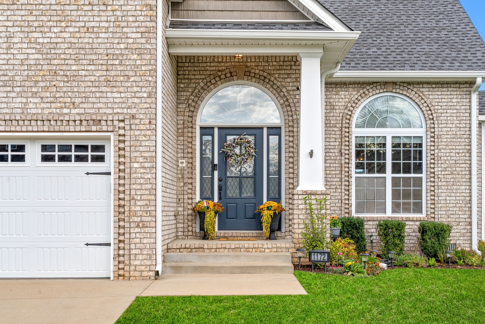 1172 Upland Ter