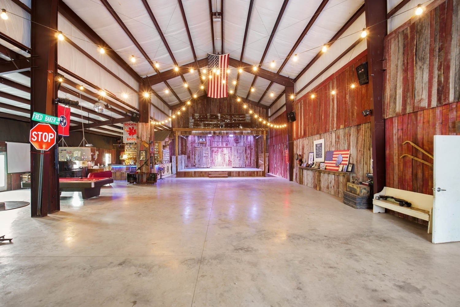 5313 Crown Dr