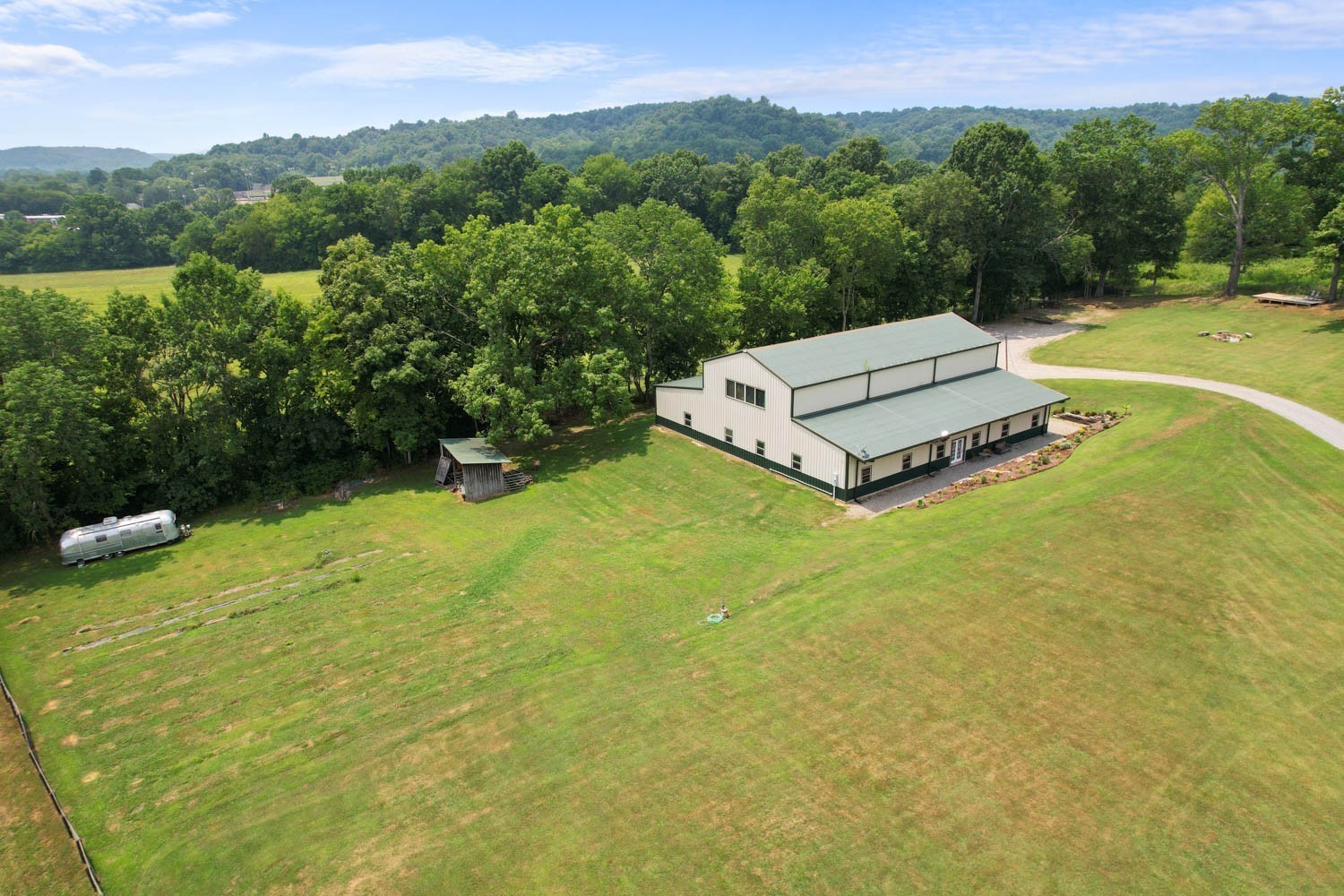 5313 Crown Dr