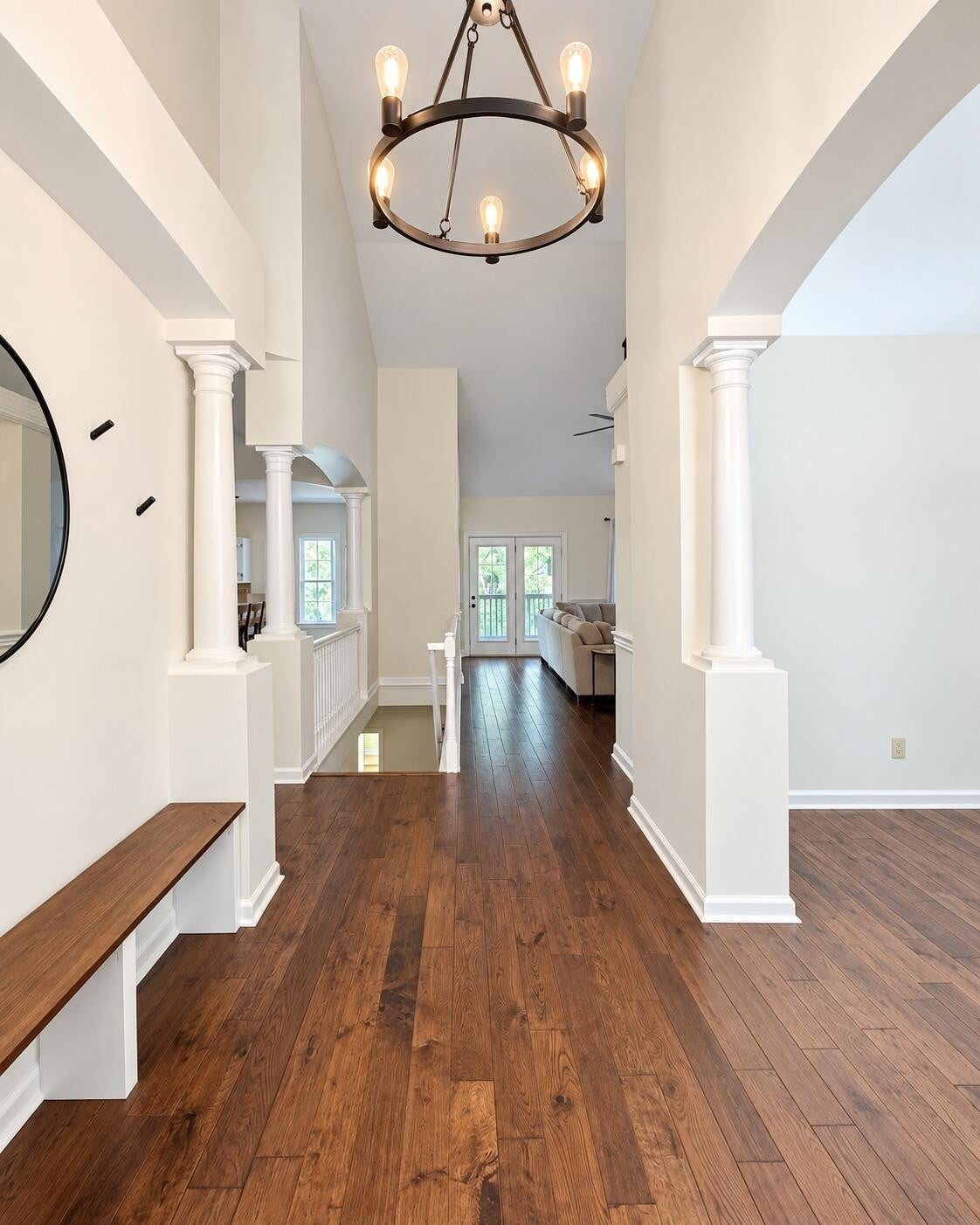 933 S Woodstone Ln, Nashville TN 37211 1-bed home, photo 2 of 17