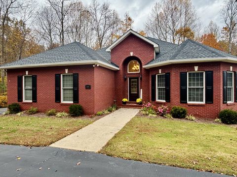 Photo of 498 Dearman St, Smithville, TN 37166 (MLS # 3164624)