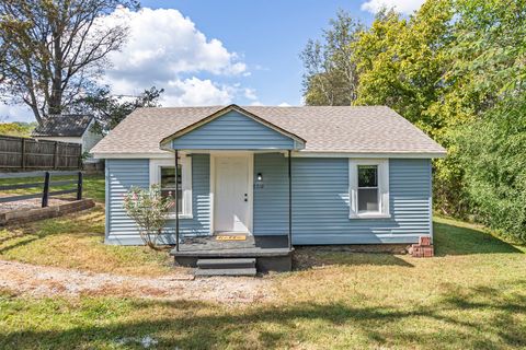 8310 Lawrenceburg Hwy Mount Pleasant TN 38474