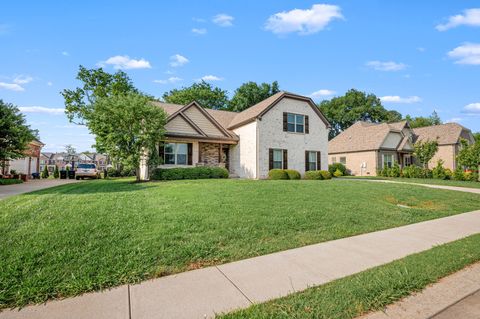 2743 Crowne Pointe Dr Murfreesboro TN 37130