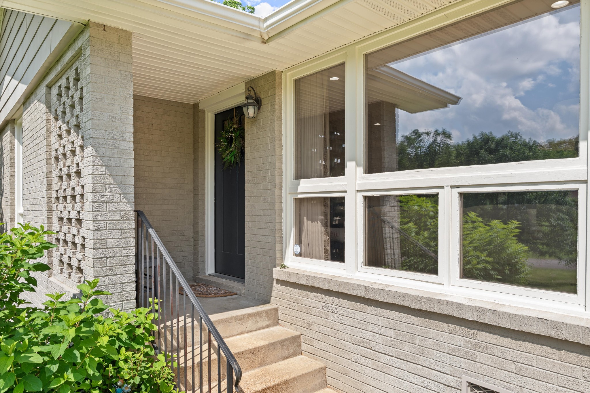 612 Lamar Dr