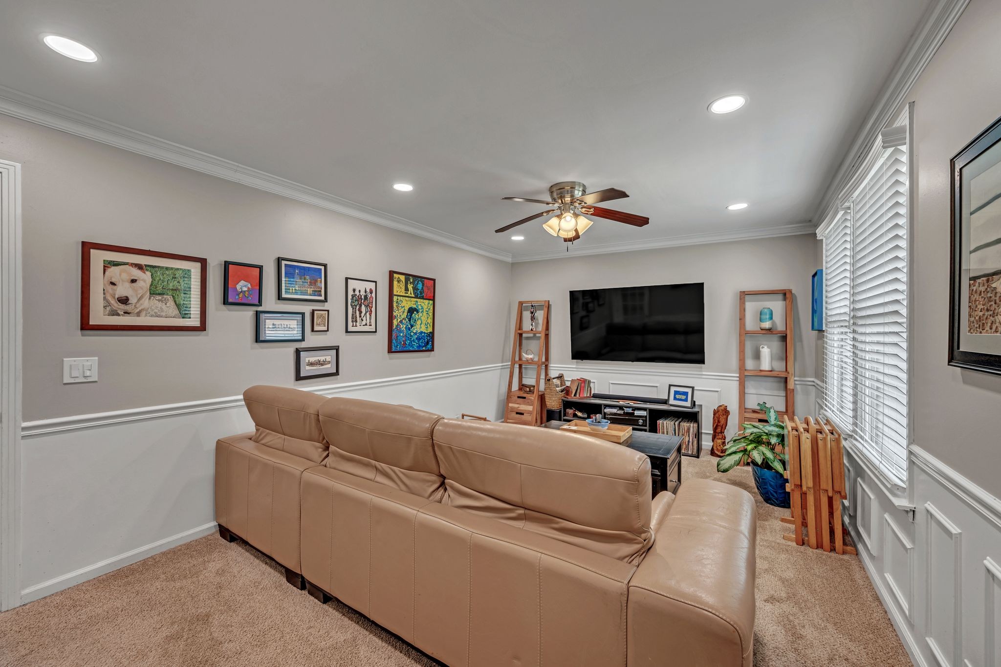 430 Clearwater Dr