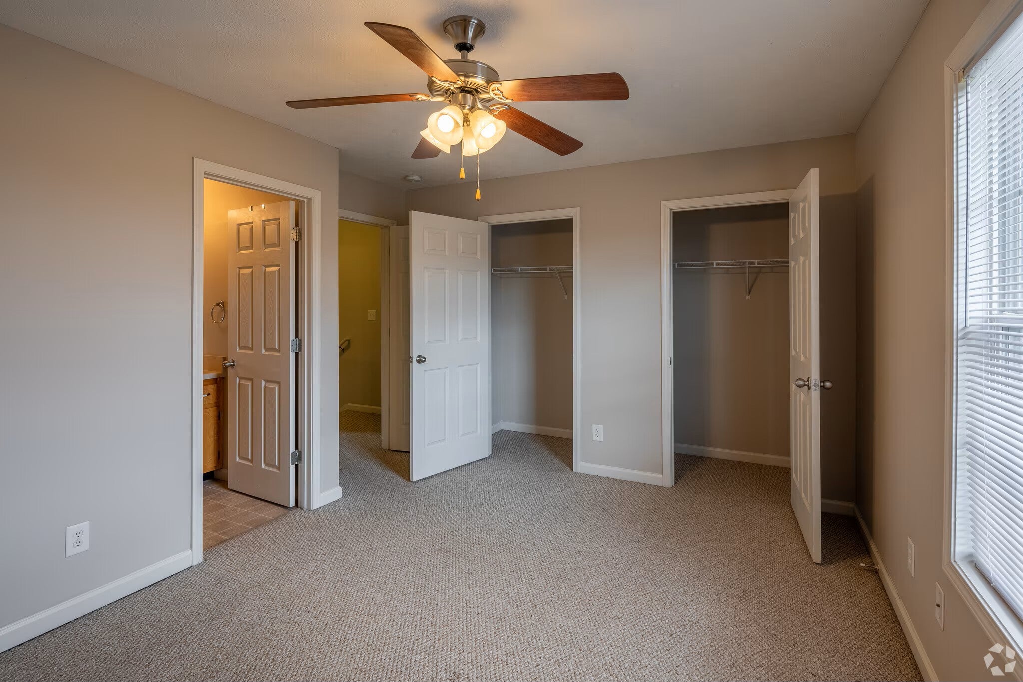 739 Heritage Pointe Cir