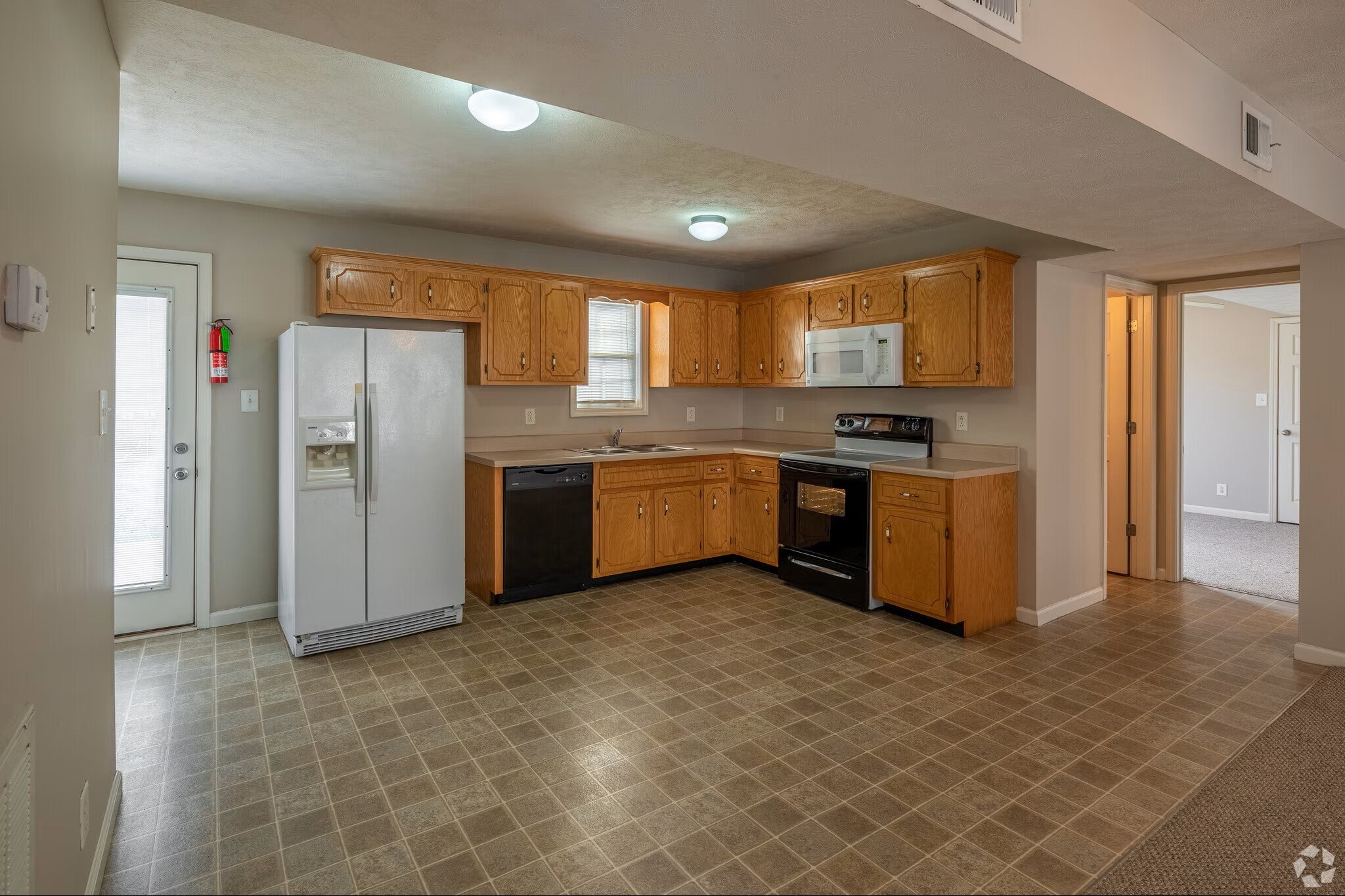 739 Heritage Pointe Cir