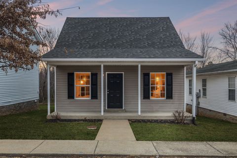 2607 Landrum Ct Springfield TN 37172