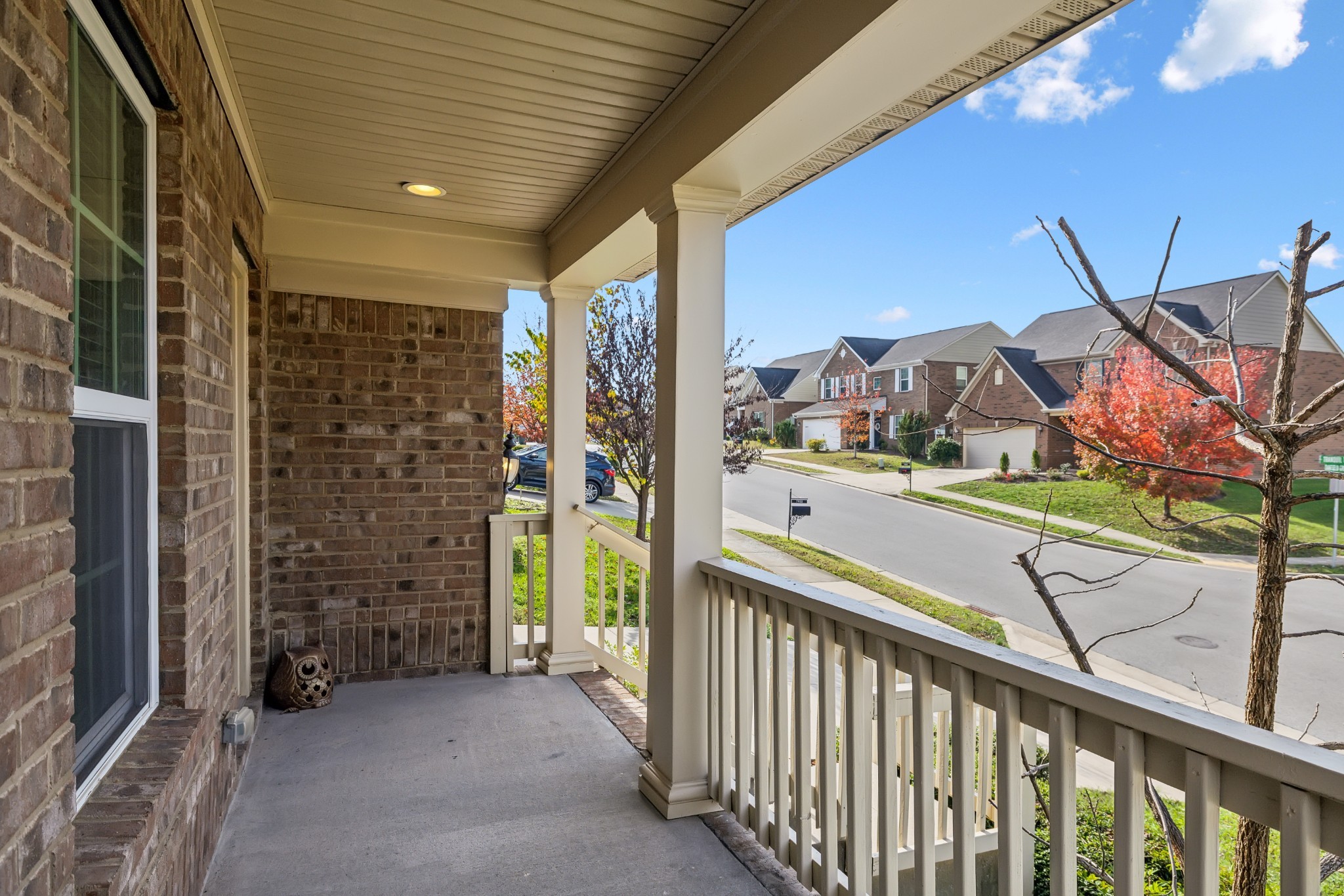 7936 Oakfield Grv