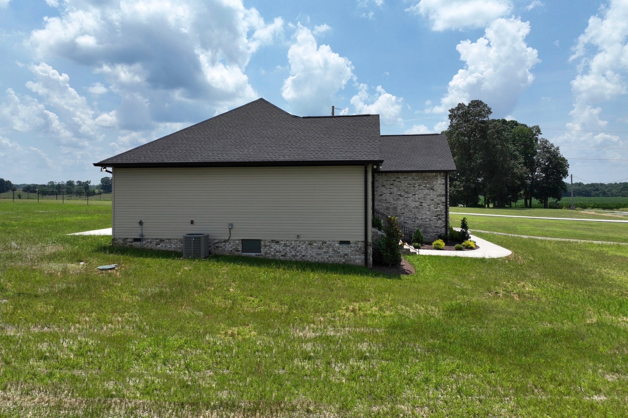 796 N Leath Rd