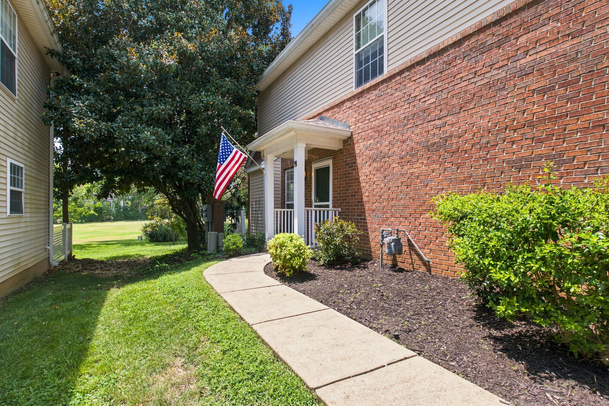 2216 Nashboro Blvd