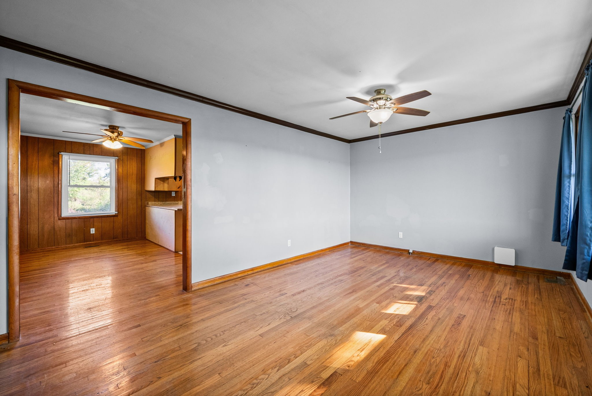 360 N Main St