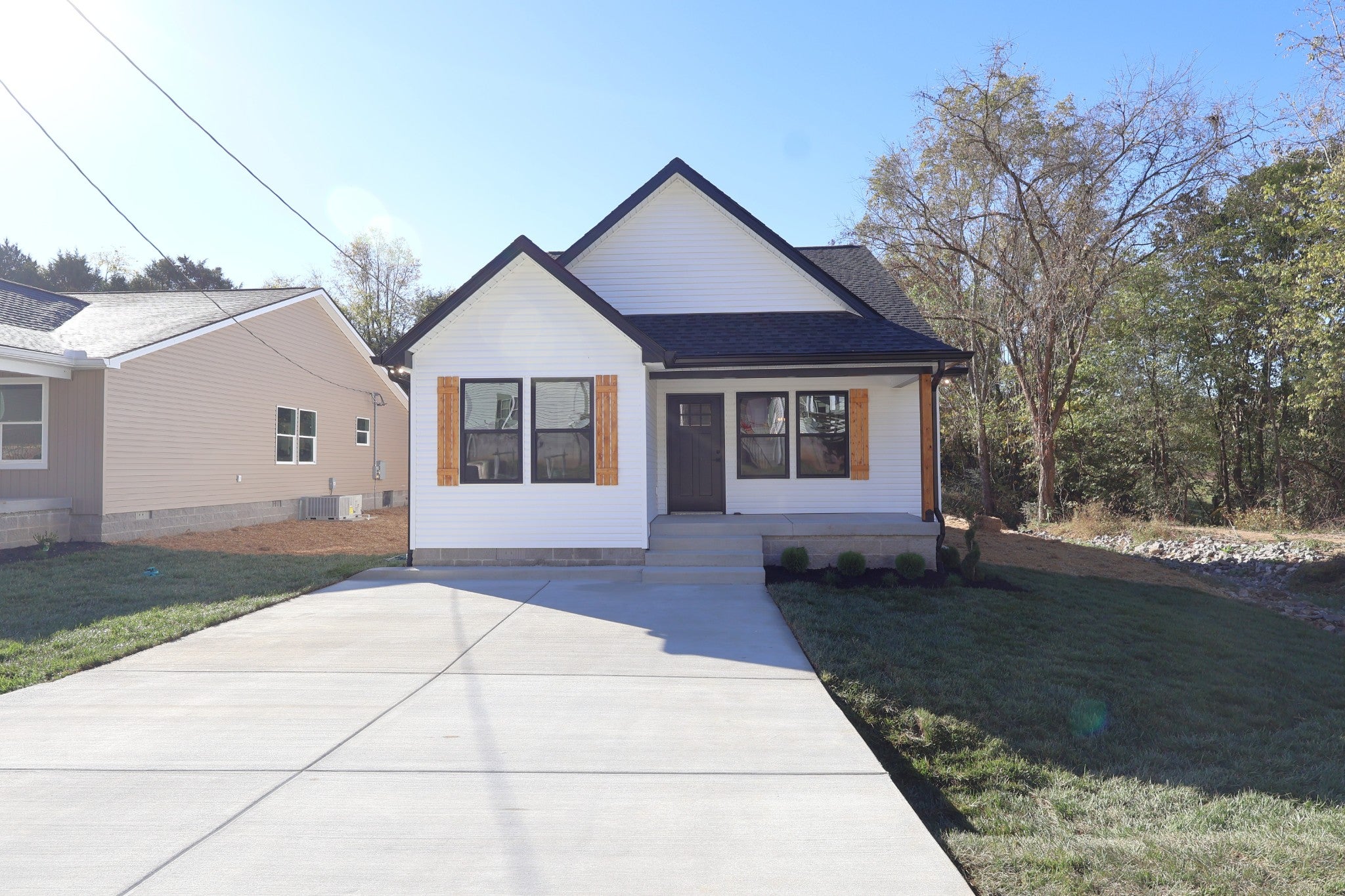 110 Baker Ln