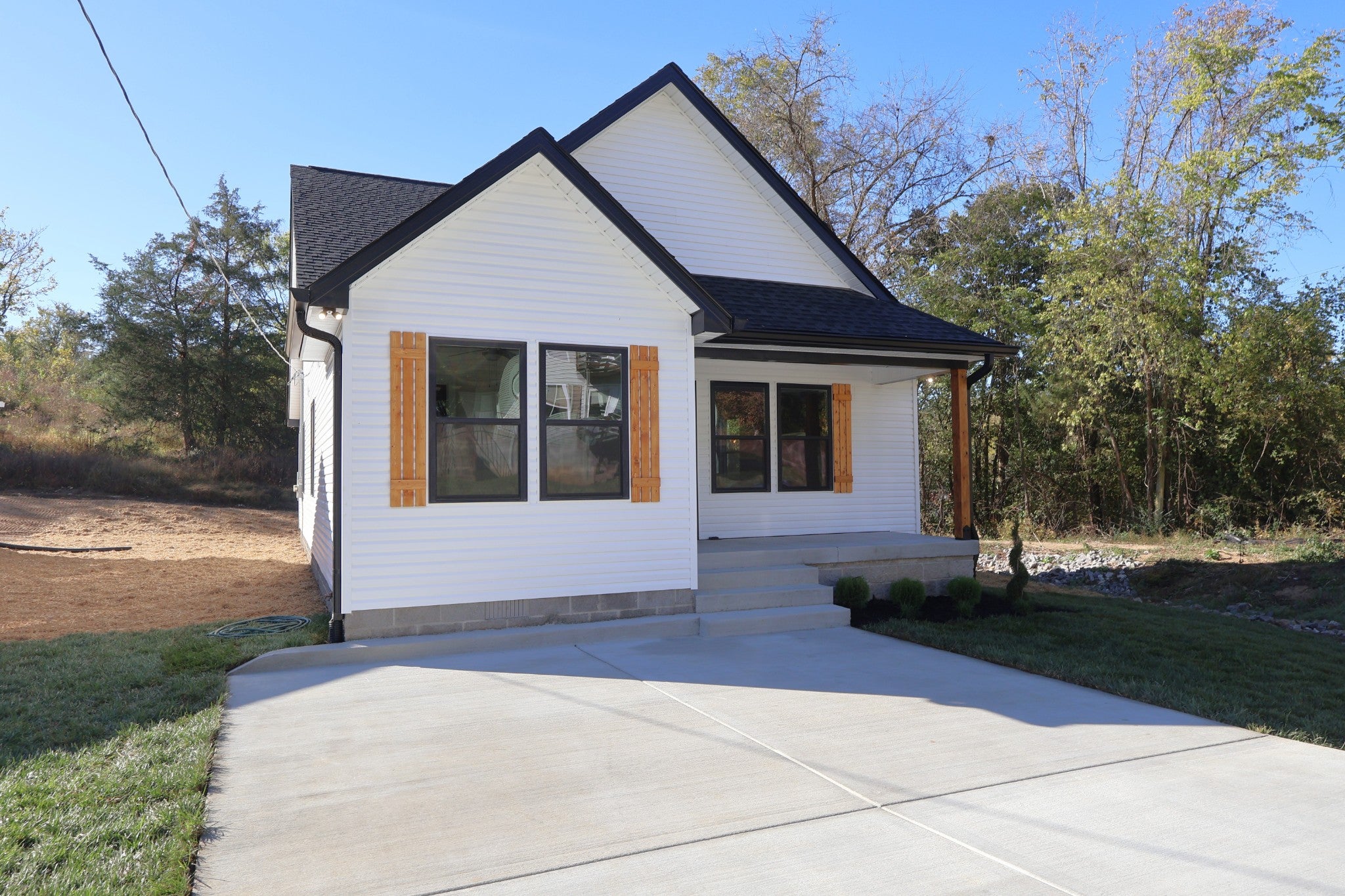 110 Baker Ln