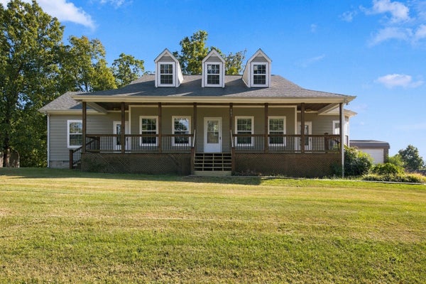 203 CODIE DR, DICKSON, TN 37055 - Image 9ece28df1de0bef7b6111f4e962aaf06/1035408482