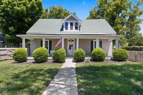 610 E Main St Watertown TN 37184