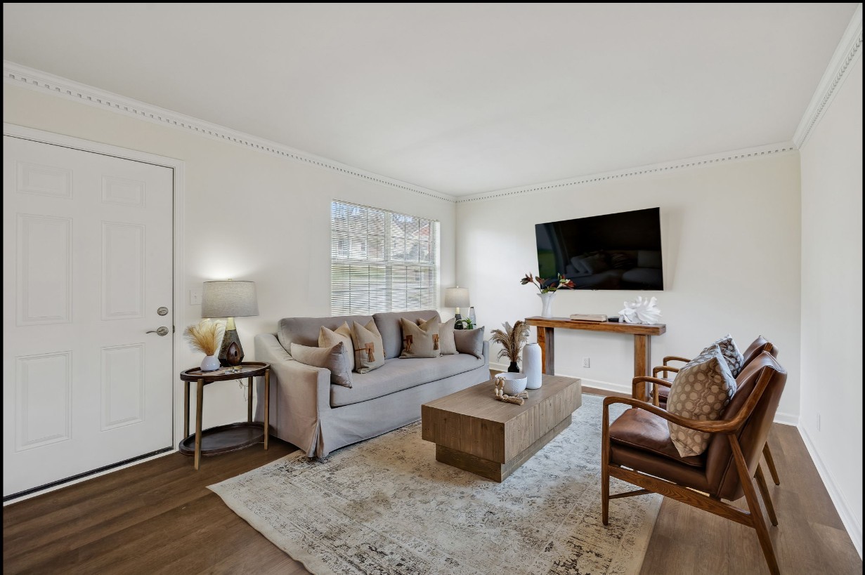 1108 Jacksons View Rd