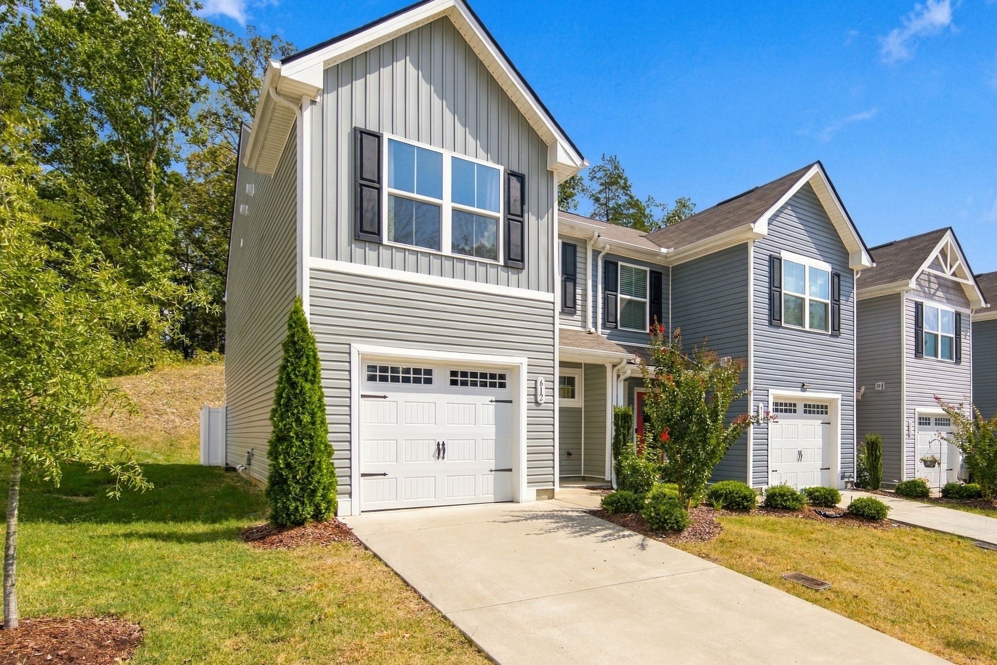 612 Woodall Ridge Dr