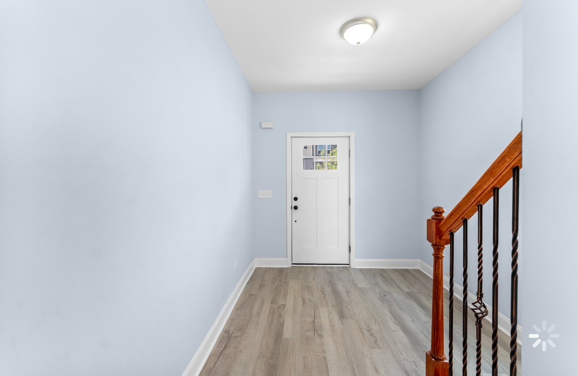 4708 Long Br