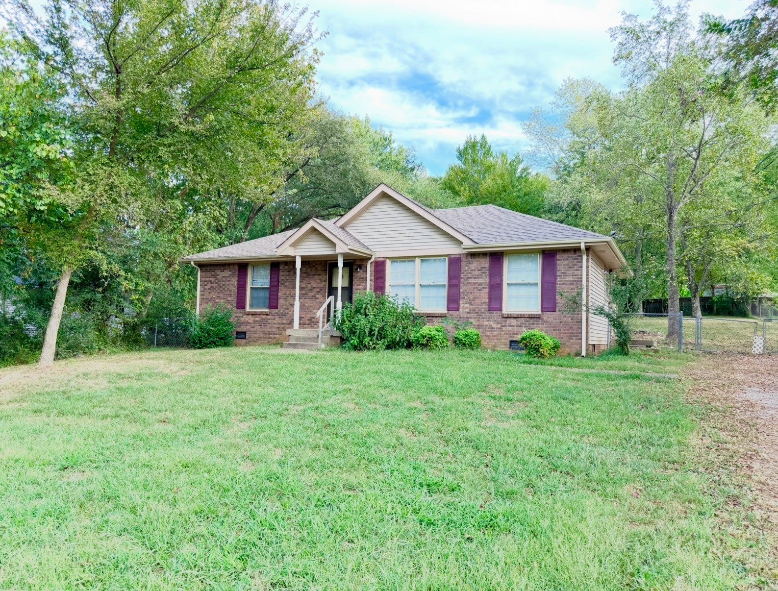 724 Dean Rd