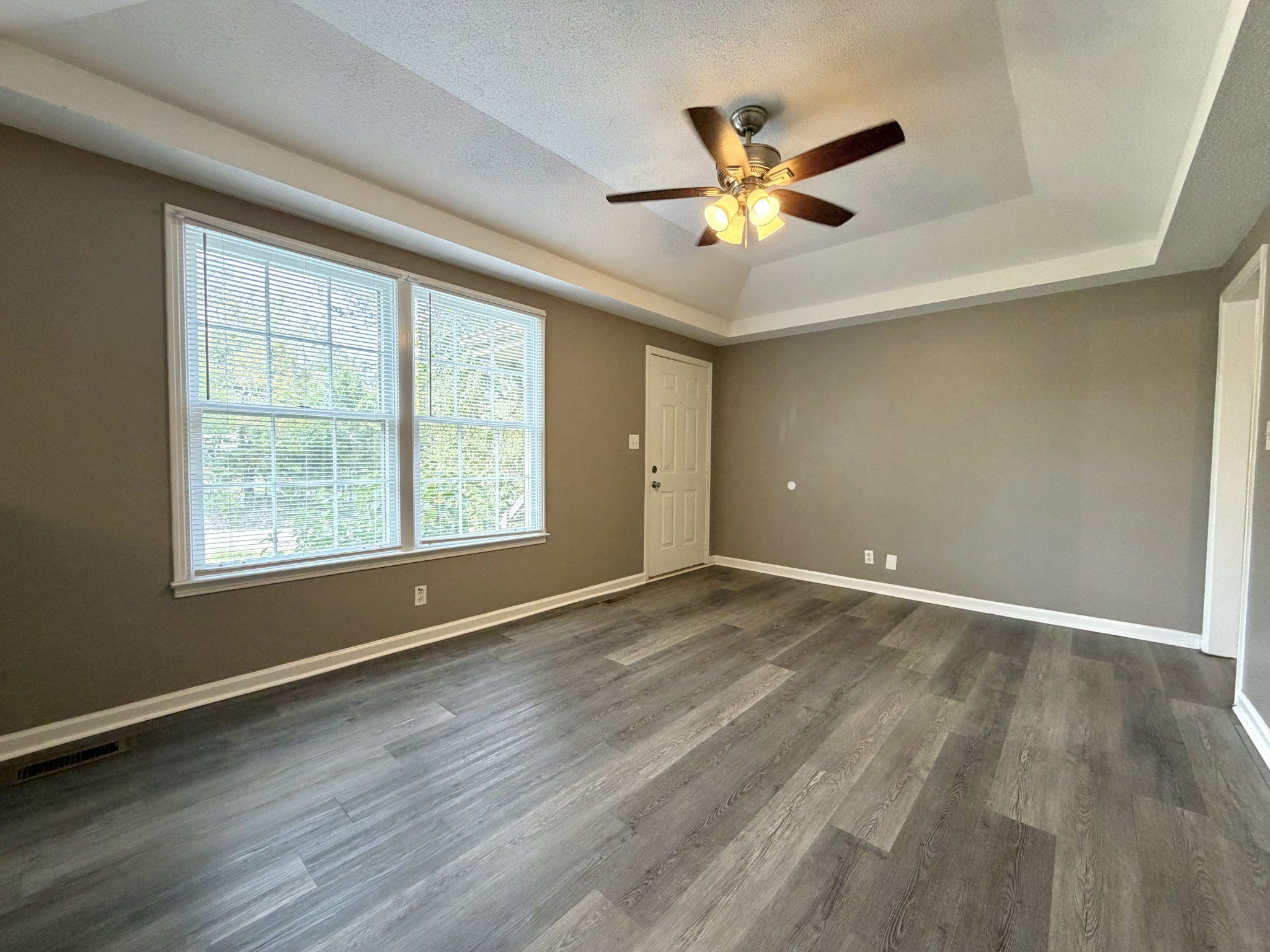 724 Dean Rd