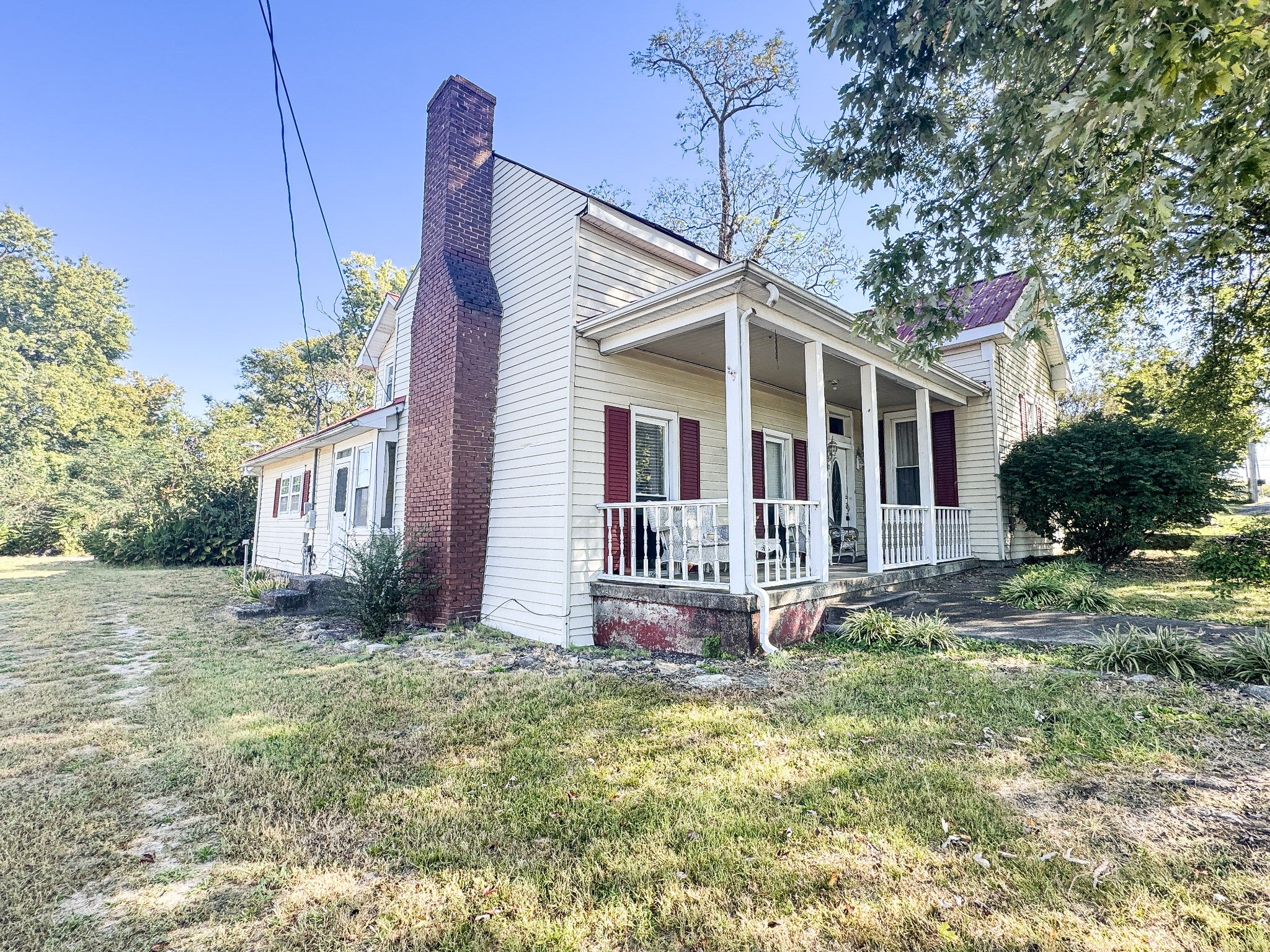 405 E Main St