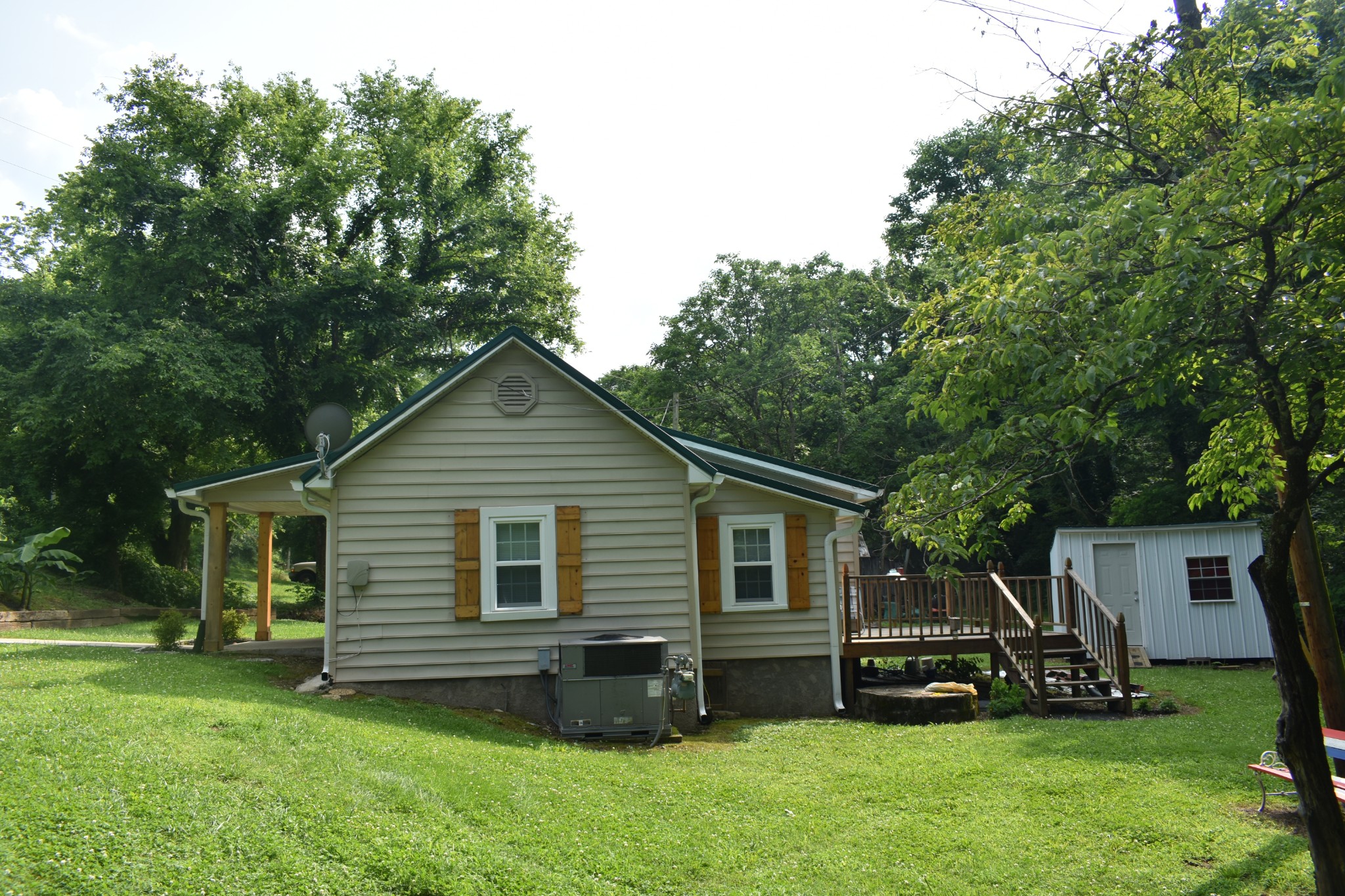 34 Thompson Hollow Rd