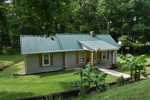 34 Thompson Hollow Rd Carthage TN 37030