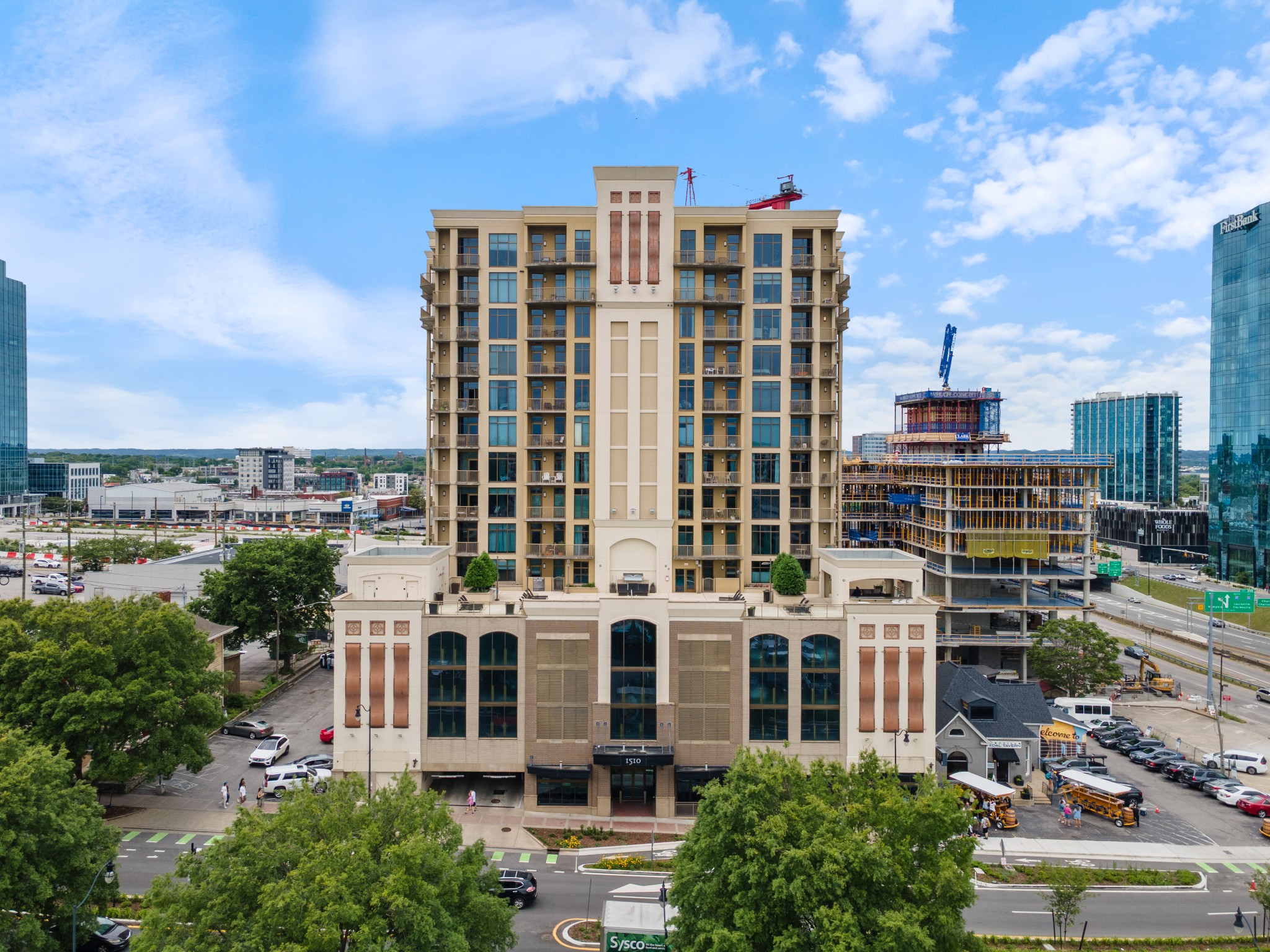 1510 Demonbreun St 1012
