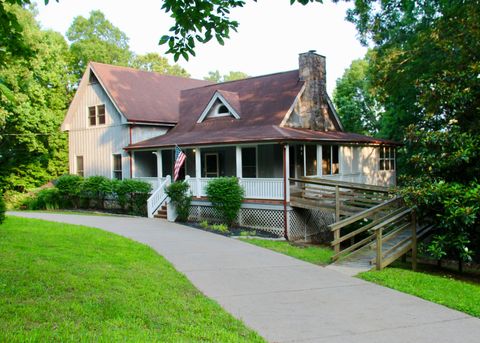 1000 Blackburn Ct Kingston Springs TN 37082