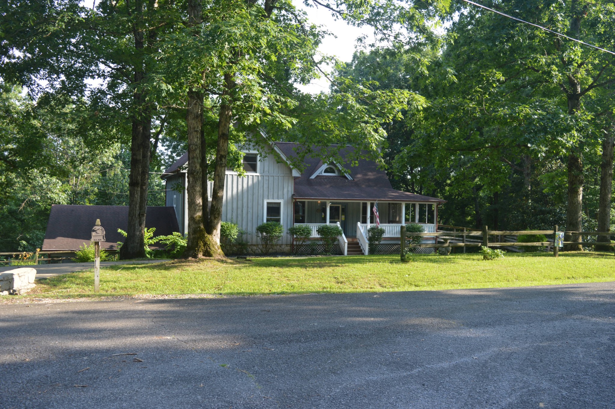 1000 Blackburn Ct
