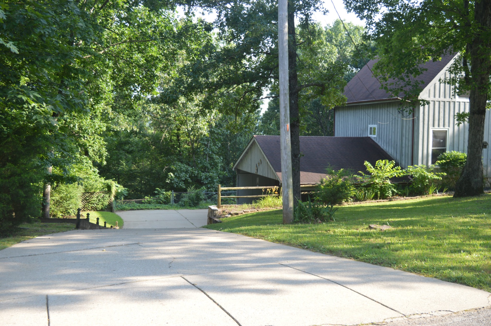 1000 Blackburn Ct