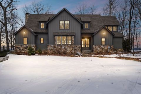 2470 Cooleys Rift Blvd Monteagle TN 37356