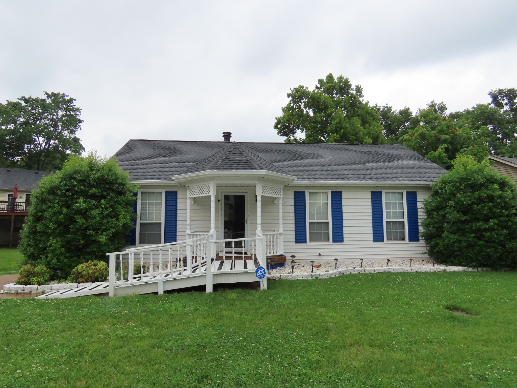 View Goodlettsville, TN 37072 house